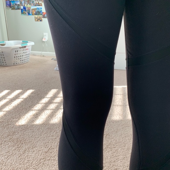 Lululemon leggings - Picture 7 of 7